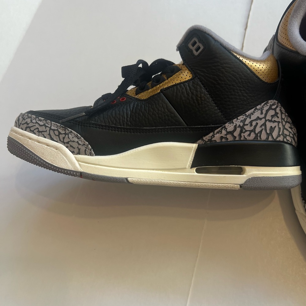 NIKE Air Michael Jordan Gold and Black high top Sneakers women’s sz 8, men-6.5 - Picture 4 of 8